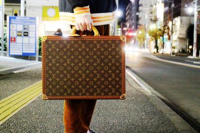 「ラグジュアリーブランドのLOUIS　VUITTON 」