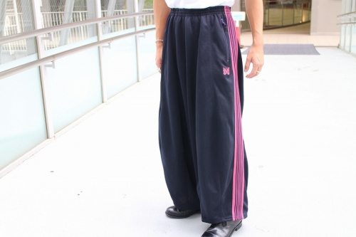 nepenthes needles ネルシャツ　トラックパンツ NEPENTHES in print』#14OUR STORY OF THE NEEDLES TRACK PANT