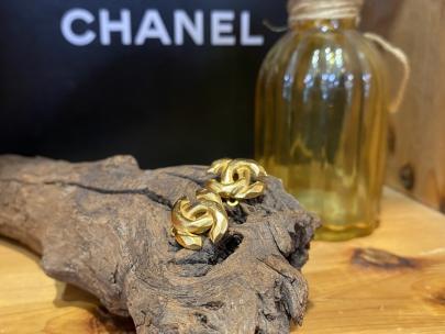 「ラグジュアリーブランドのCHANEL 」