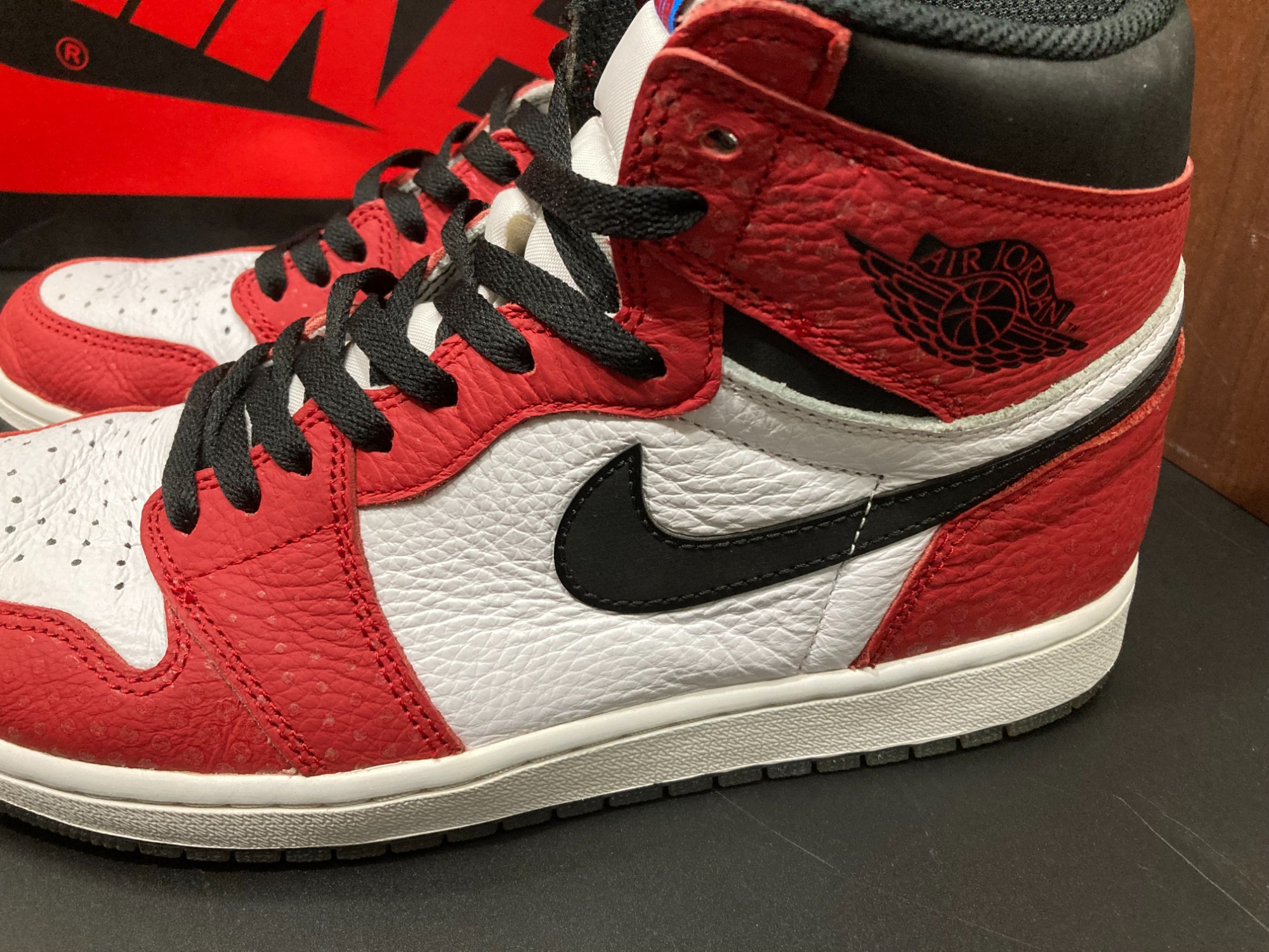 NIKE / ナイキ 】より、AIR JORDAN 1 RETRO HIGH OG SPIDER MAN NIKE / ナイキ 】より、AIR JORDAN 1 RETRO HIGH OG SPIDER MAN