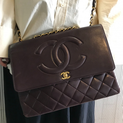 「ラグジュアリーブランドのCHANEL 」