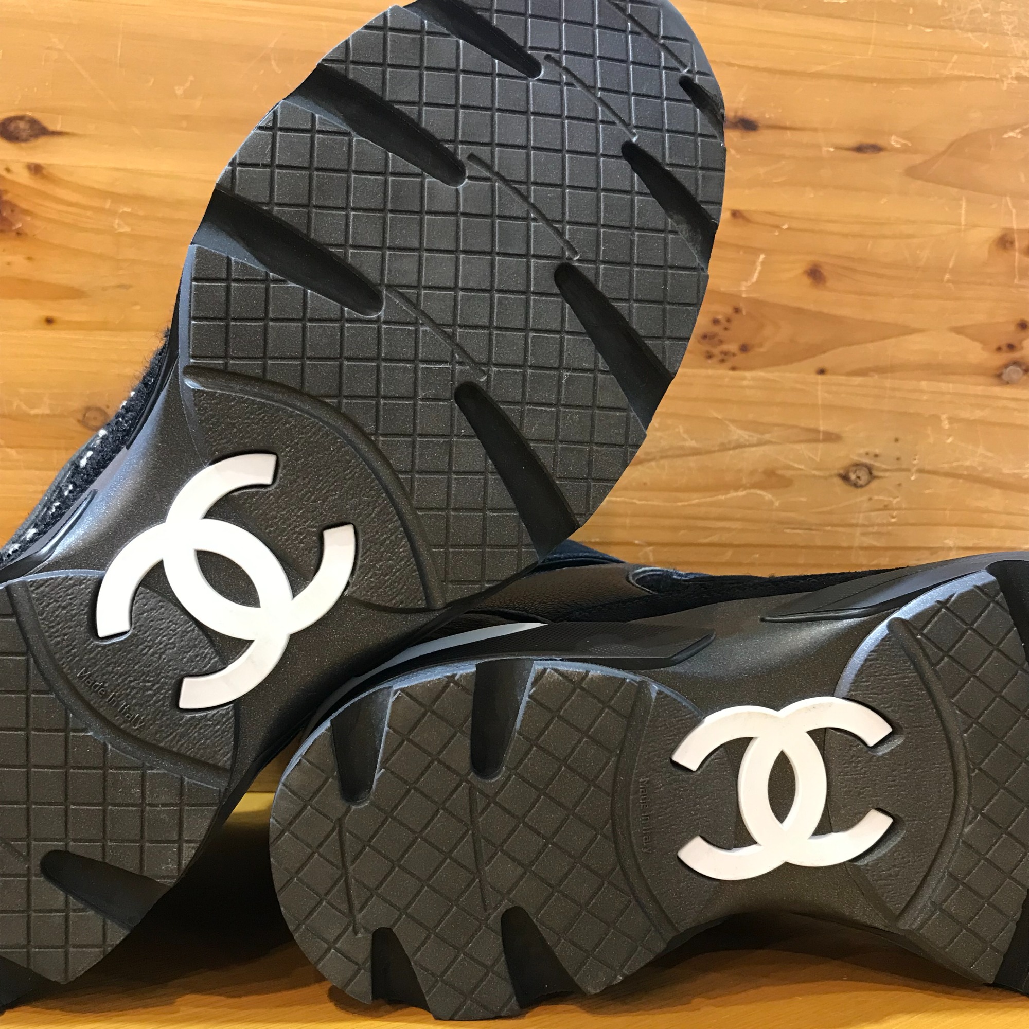 CHANEL/シャネル】よりココマークツイードレザースニーカーが買取入荷 