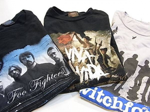 バンドTのTシャツ