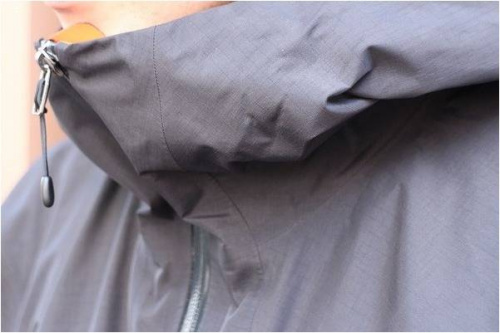 アークテリクスのARC'TERYX