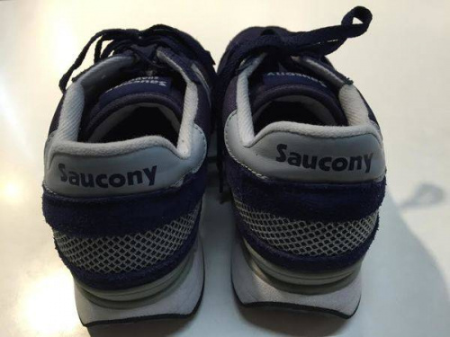 シューズ・バッグのスニーカー