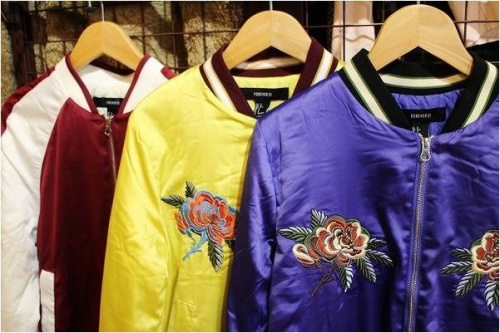 スカジャンのMA-1