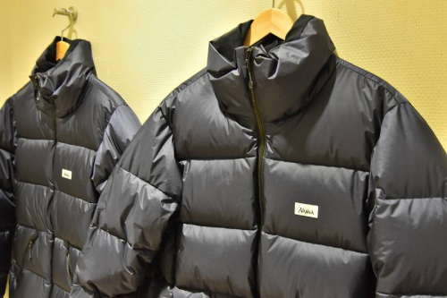 冬物のダウンジャケット