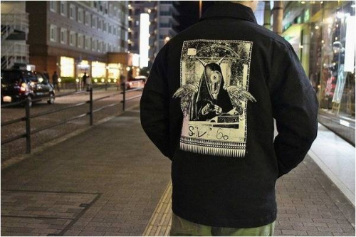 シュプリームの通年買取