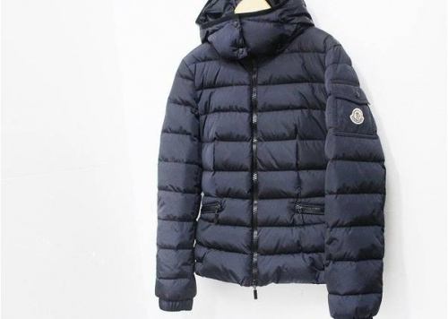 デュベティカのメンズ