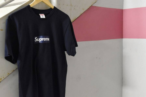 古着のSUPREME