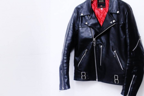 レザージャケットのメンズ