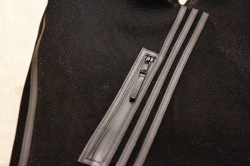 アディダスのドメブラ