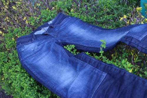 ディーゼルのジョグデニム