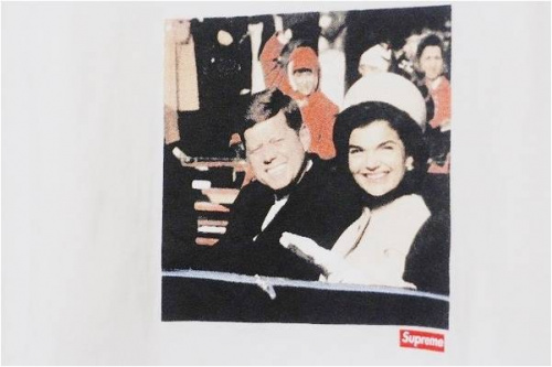 シュプリームのキャップ