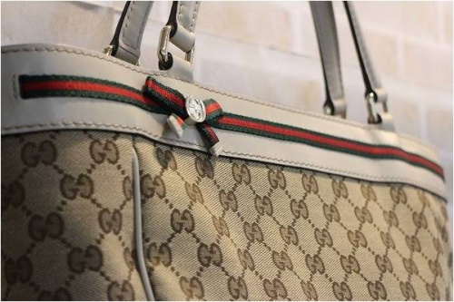 グッチのトートバッグ