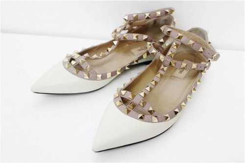 VALENTINOのロックスタッズ