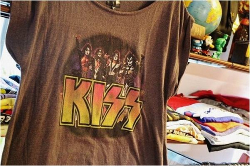ヴィンテージのバンドTシャツ