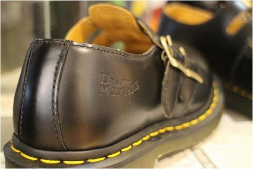 古着のドクターマーチン