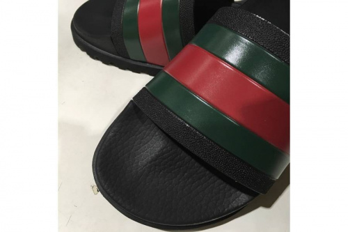 グッチのサンダル