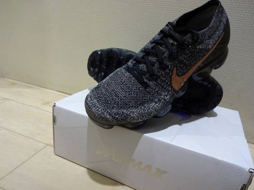 NIKEのナイキ
