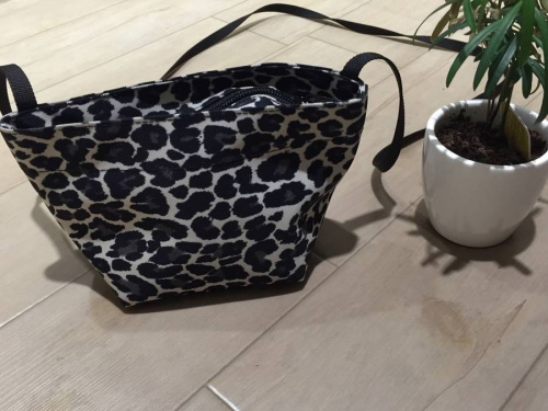 エルベシャプリエのミニバッグ