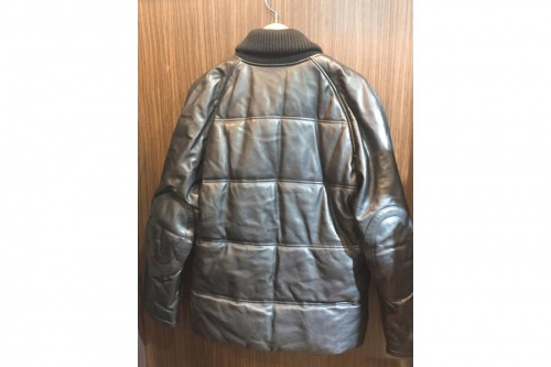 エイチアンドエムのレザー