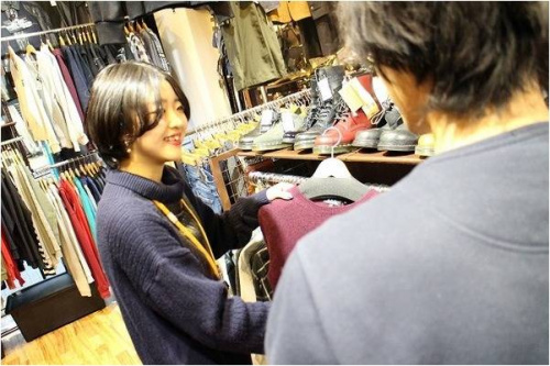 洋服 バイトの古着