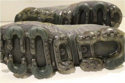 スニーカーの買取