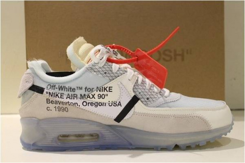 OFF-WHITEのオフホワイト