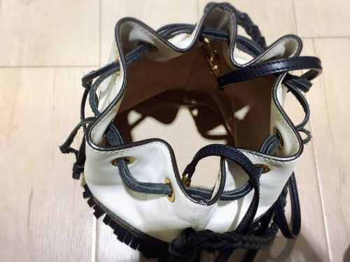 ジェイアンドエムダビットソンのセリーヌ