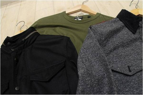 ギャルソンのコムデギャルソン