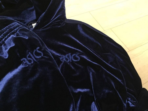 スニーカーの橋本店