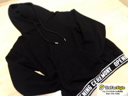 定番のパーカー