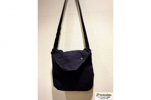 買取入荷のサコッシュ