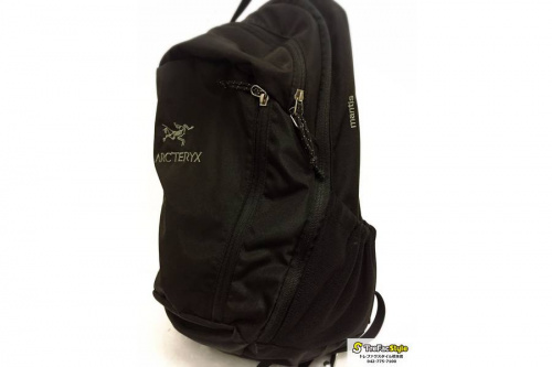 アウトドアブランドのアークテリクス