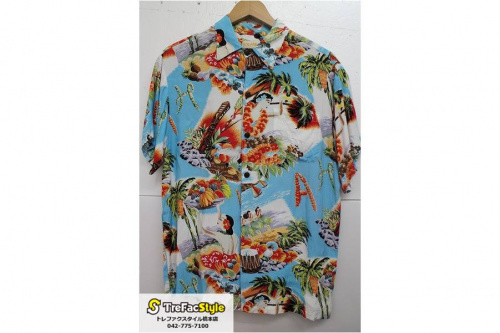 買取案内のアロハシャツ