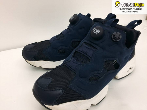 スニーカーのリーボック