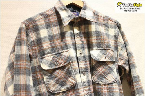 ウールシャツの秋物