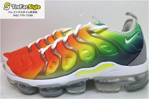 スニーカーのNIKE