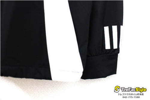 White Mountaineeringのジャケット