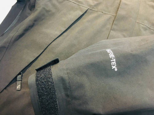 ノースフェイスの橋本店