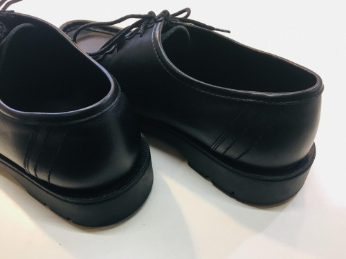 レザーシューズの橋本店