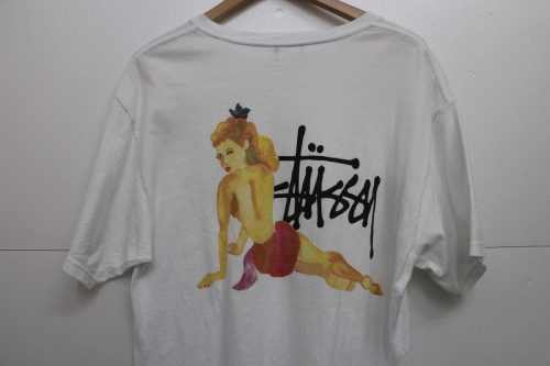 ステューシーのTシャツ