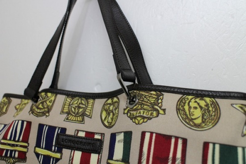 ロンシャンのJEREMY SCOTT