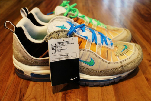 ナイキの橋本店