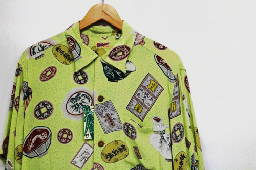 サン サーフのアロハシャツ