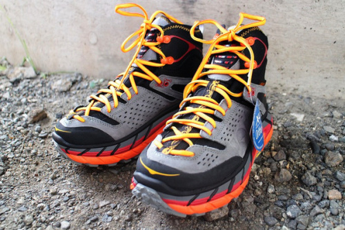 HOKAONEONEのホカ オネオネ