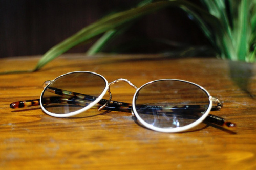 サングラスのメンズ