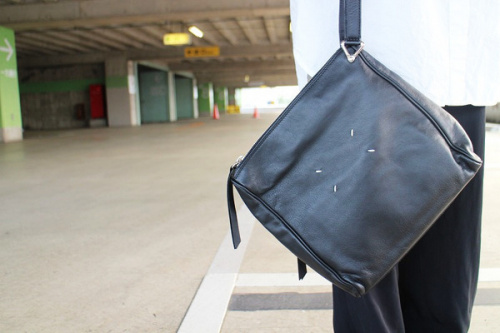 マルタンマルジェラ11のクラッチバック