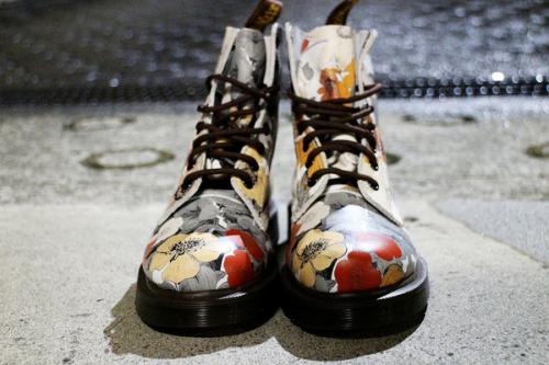 ドクターマーチンの橋本店